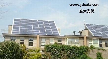 家用太陽(yáng)能光伏發(fā)電系統(tǒng)并網(wǎng)的多少錢(qián)一套